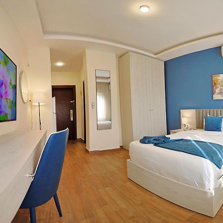 46 Serviced Apartments Аман Екстериор снимка