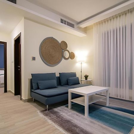 46 Serviced Apartments Аман Екстериор снимка